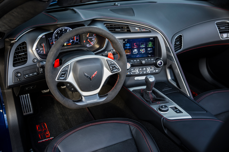 Illustration for article titled 2017 Corvette Grand Sport: Don’t Buy Any Other Corvette